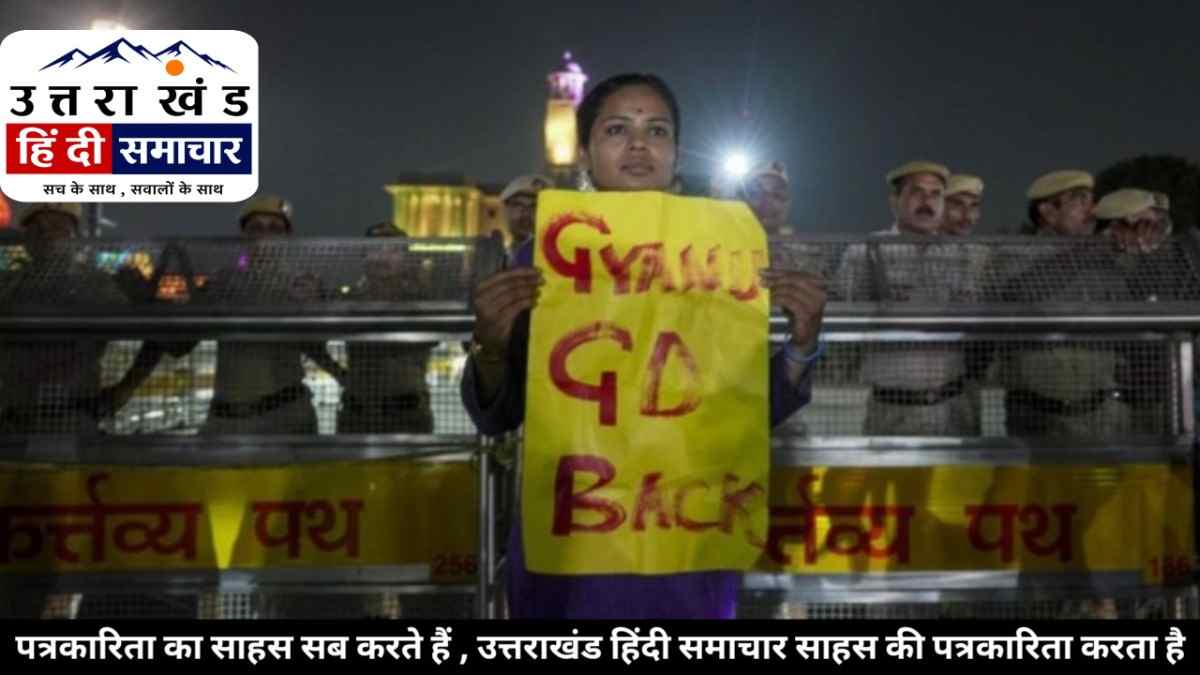 ख़ामोशी की दहाड़ : सरकार भले विरोध का स्वर दबा दे , मगर दुनिया सुन रही है - अपूर्वानंद